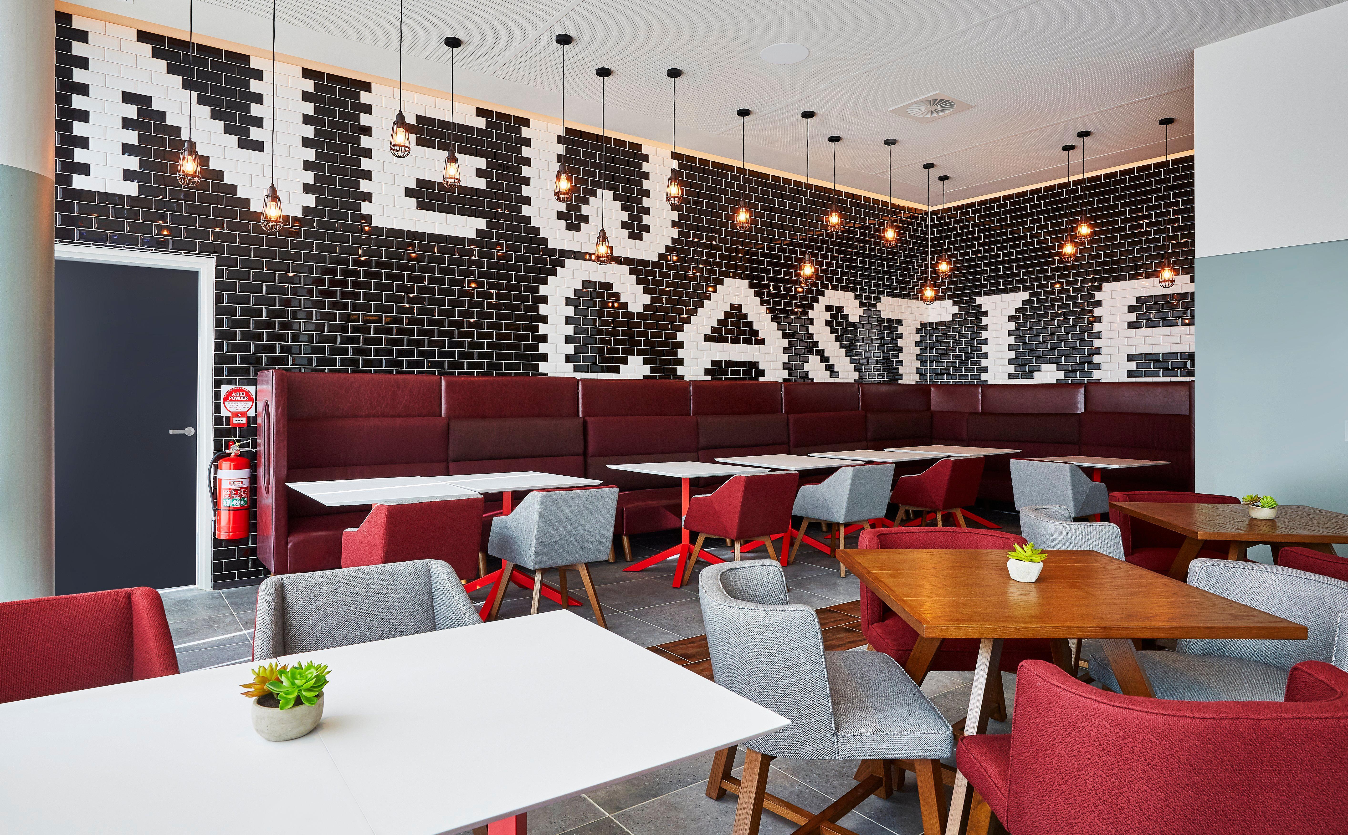 Holiday Inn Express Newcastle By Ihg Exteriér fotografie