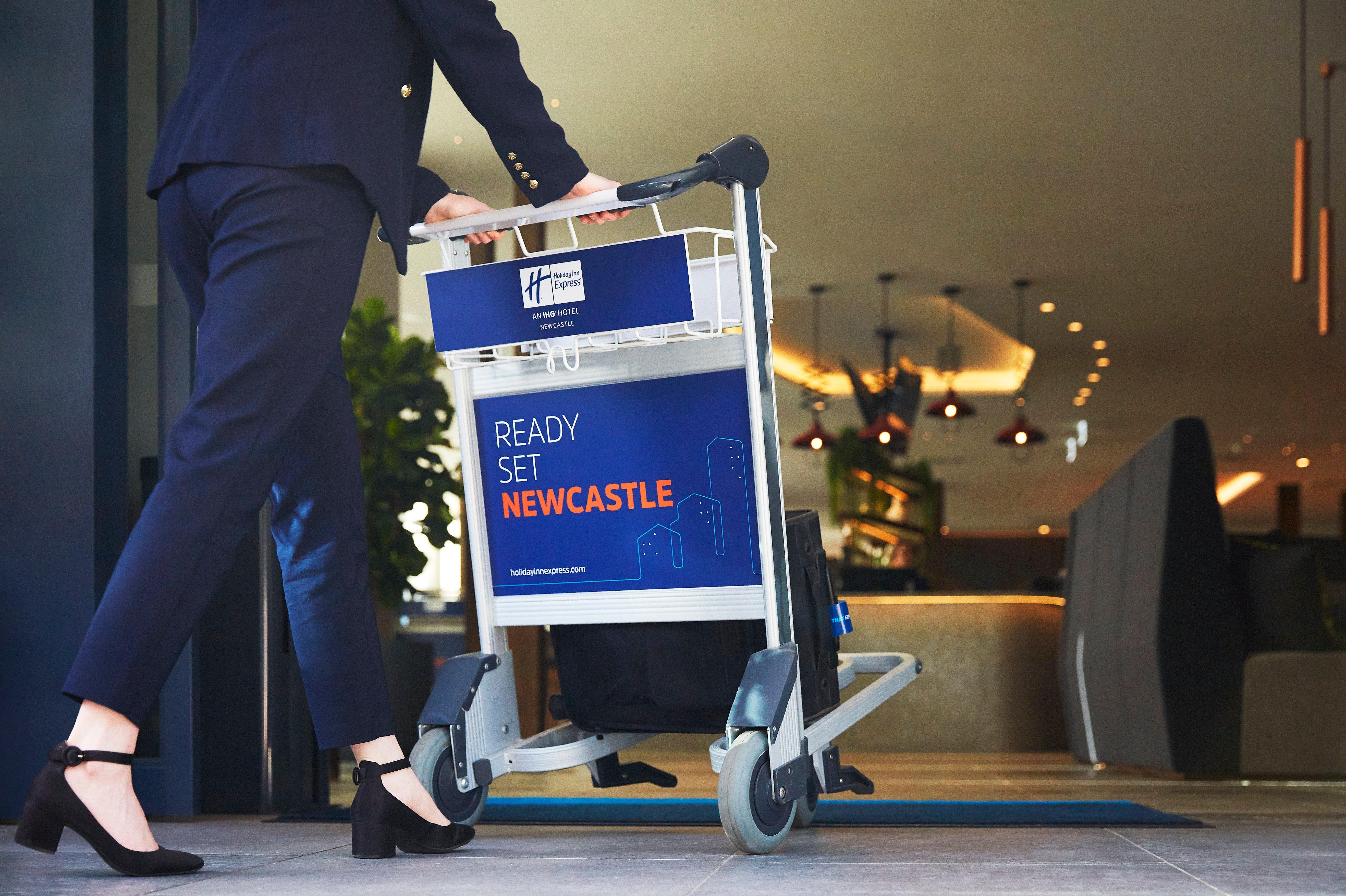 Holiday Inn Express Newcastle By Ihg Exteriér fotografie